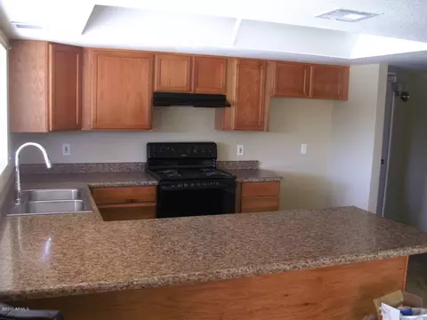 643 S Hobson --, Mesa, AZ 85204 photo 1