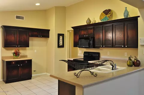 8743 E Nido Cir, Mesa, AZ 85209 photo 11