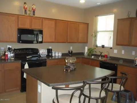 113 E Catclaw St, Gilbert, AZ 85296 photo 2