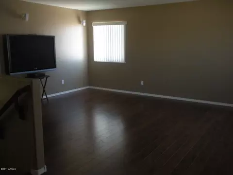 113 E Catclaw St, Gilbert, AZ 85296 photo 9