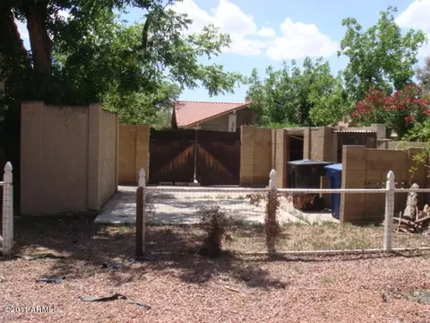 680 E Linda Ln, Gilbert, AZ 85234 photo 2