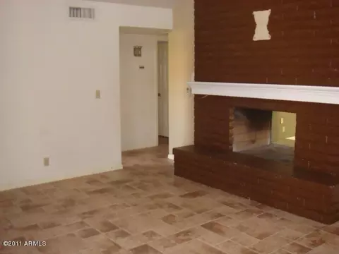 680 E Linda Ln, Gilbert, AZ 85234 photo 8