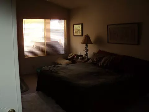 4225 E Graythorn Ave, Phoenix, AZ 85044 photo 9