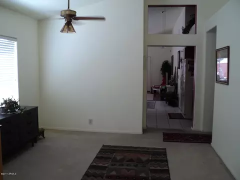 4225 E Graythorn Ave, Phoenix, AZ 85044 photo 3