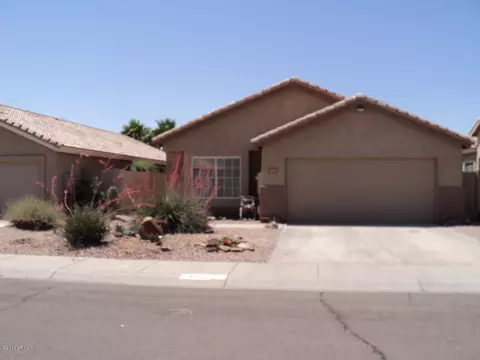 4225 E Graythorn Ave, Phoenix, AZ 85044 photo 1