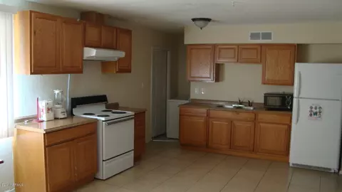 11634 N 25th Ave, Phoenix, AZ 85029 photo 4