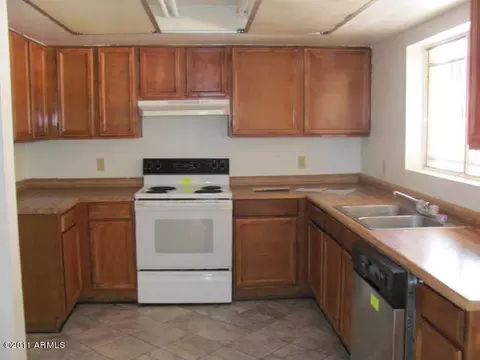1511 E Carson Rd, Phoenix, AZ 85042 photo 8