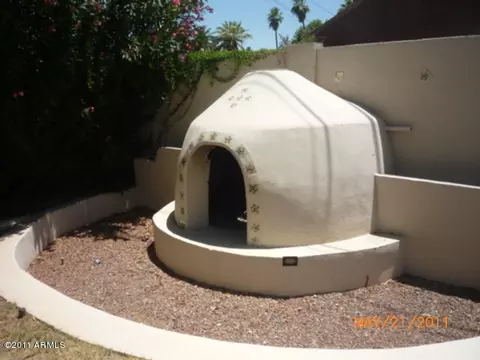 307 E Catalina Dr, Phoenix, AZ 85012 photo 9