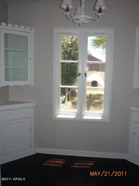 307 E Catalina Dr, Phoenix, AZ 85012 photo 4
