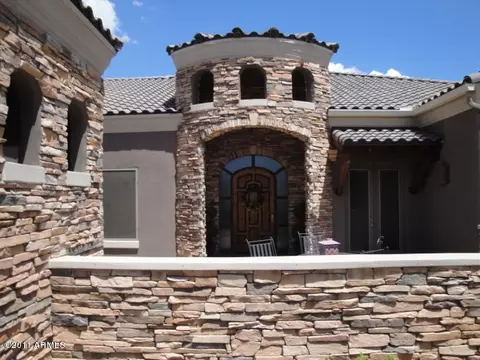 2330 Escondido Pl, Gilbert, AZ 85296 photo 9