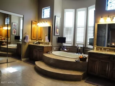 2330 Escondido Pl, Gilbert, AZ 85296 photo 6
