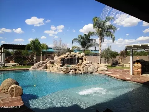 2330 Escondido Pl, Gilbert, AZ 85296 photo 2
