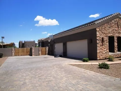 2330 Escondido Pl, Gilbert, AZ 85296 photo 11