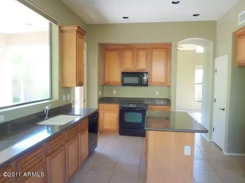 6863 E Portia St, Mesa, AZ 85207 photo 6