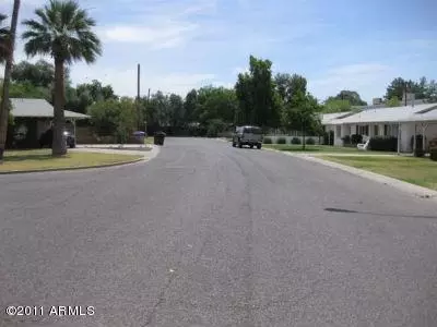 4008 E Devonshire Ave, Phoenix, AZ 85018 photo 4