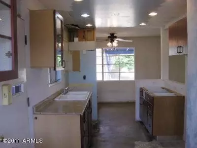 4008 E Devonshire Ave, Phoenix, AZ 85018 photo 8