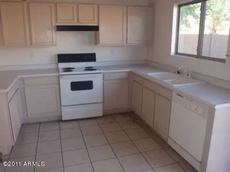 1709 S 65th Dr, Phoenix, AZ 85043 photo 3