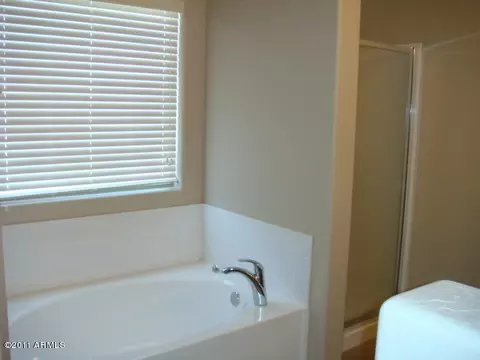 2528 E Misty Willow Ln, Phoenix, AZ 85024 photo 12