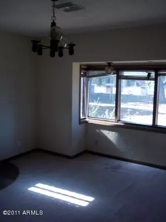3963 E Oak St, Phoenix, AZ 85008 photo 11