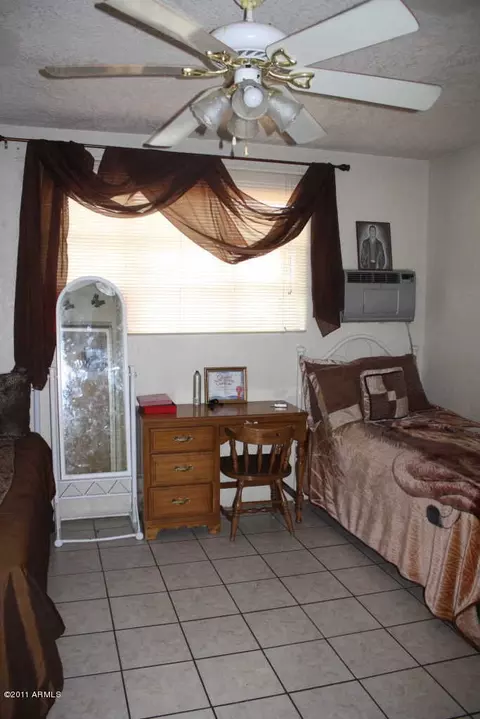 1649 E Oak St, Phoenix, AZ 85006 photo 6