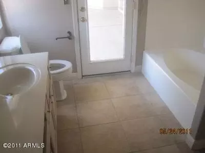 2431 E Indigo Brush Rd, Phoenix, AZ 85048 photo 3