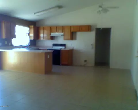 8113 E Dover St, Mesa, AZ 85207 photo 3