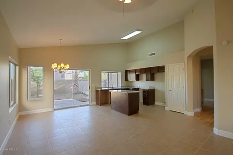 4765 E Bighorn Ave, Phoenix, AZ 85044 photo 10