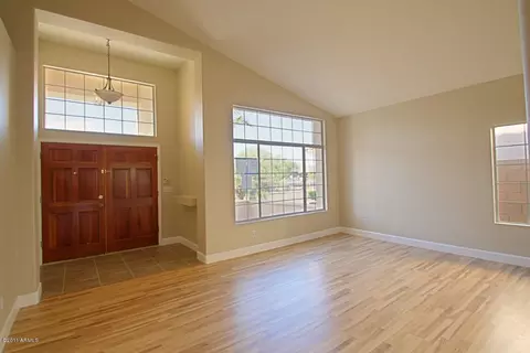 4765 E Bighorn Ave, Phoenix, AZ 85044 photo 3