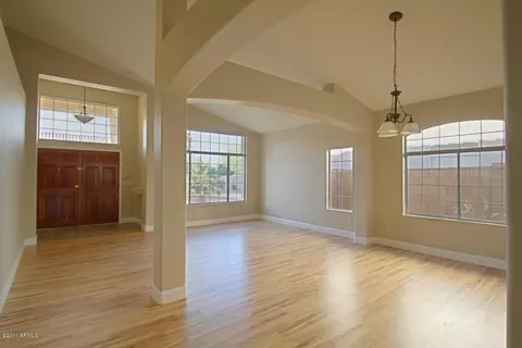 4765 E Bighorn Ave, Phoenix, AZ 85044 photo 7