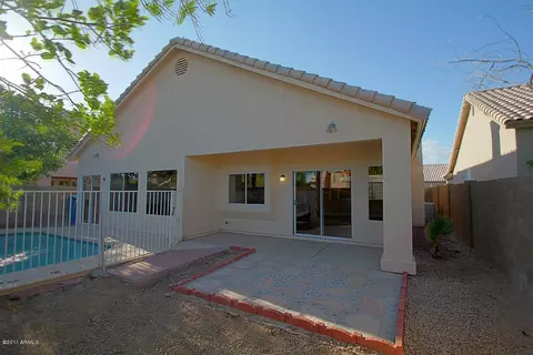 4765 E Bighorn Ave, Phoenix, AZ 85044 photo 4