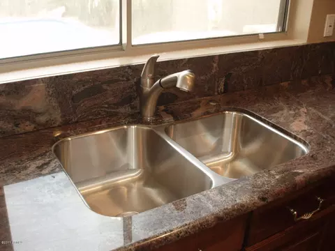 10245 E Lakeview Ave, Mesa, AZ 85209 photo 6