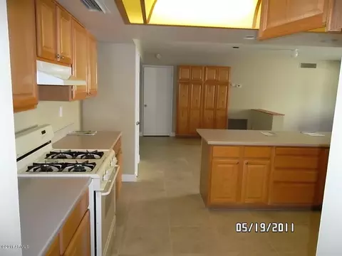 121 E Piping Rock Rd, Phoenix, AZ 85022 photo 11