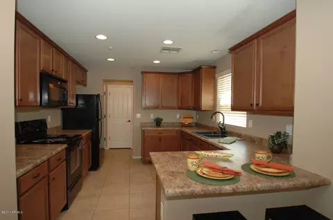 2544 E Megan St, Gilbert, AZ 85295 photo 1
