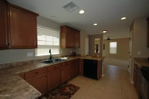 2544 E Megan St, Gilbert, AZ 85295 photo 2