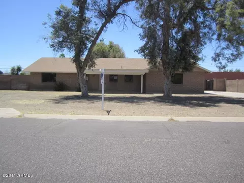 3045 E Charter Oak Rd, Phoenix, AZ 85032 photo 1
