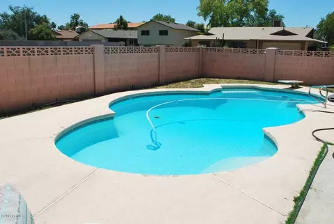 1303 E Dunbar Dr, Tempe, AZ 85282 photo 2