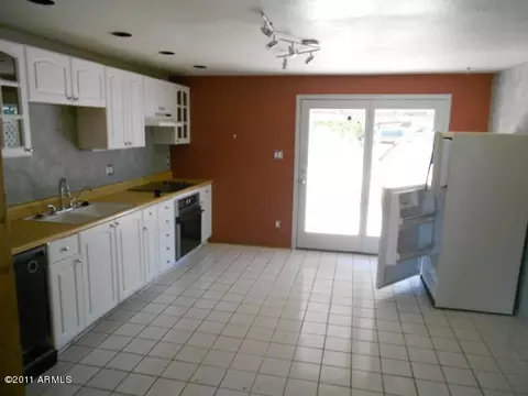 4123 E Acoma Dr, Phoenix, AZ 85032 photo 2