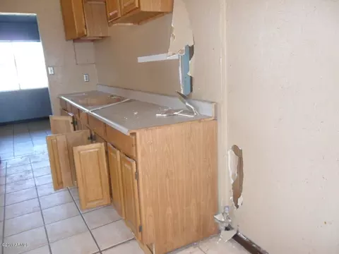 5 S 28th Ave, Phoenix, AZ 85009 photo 11