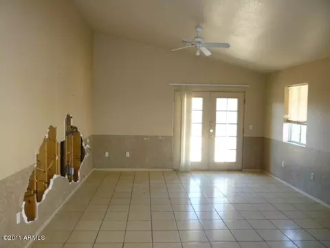 2947 E Mobile Ln, Phoenix, AZ 85040 photo 15