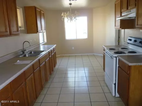 2947 E Mobile Ln, Phoenix, AZ 85040 photo 11