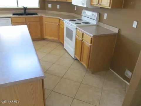 11225 E Prairie Ave, Mesa, AZ 85212 photo 5