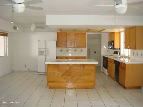 3026 E Lupine Ave, Phoenix, AZ 85028 photo 2