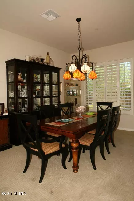 3815 E Parkside Ln, Phoenix, AZ 85050 photo 8