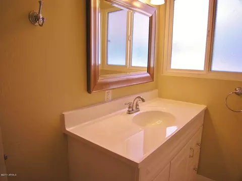 4015 Earll Dr, Phoenix, AZ 85018 photo 20