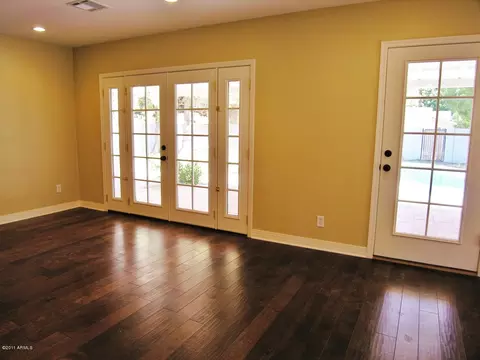 4015 Earll Dr, Phoenix, AZ 85018 photo 8