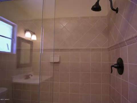 4015 Earll Dr, Phoenix, AZ 85018 photo 17