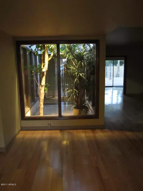 214 E Acapulco Ln, Phoenix, AZ 85022 photo 15