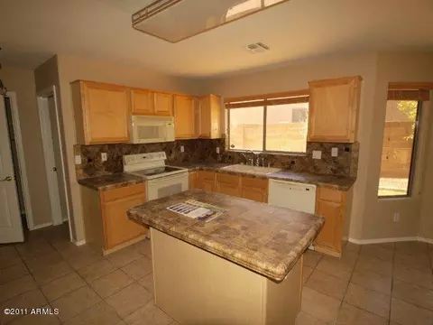 2632 E Valencia Dr, Phoenix, AZ 85042 photo 5