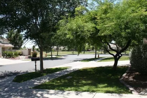 3440 E Cullumber Ct, Gilbert, AZ 85234 photo 4