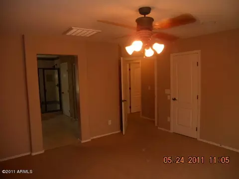 2208 E Pecan Rd, Phoenix, AZ 85040 photo 3
